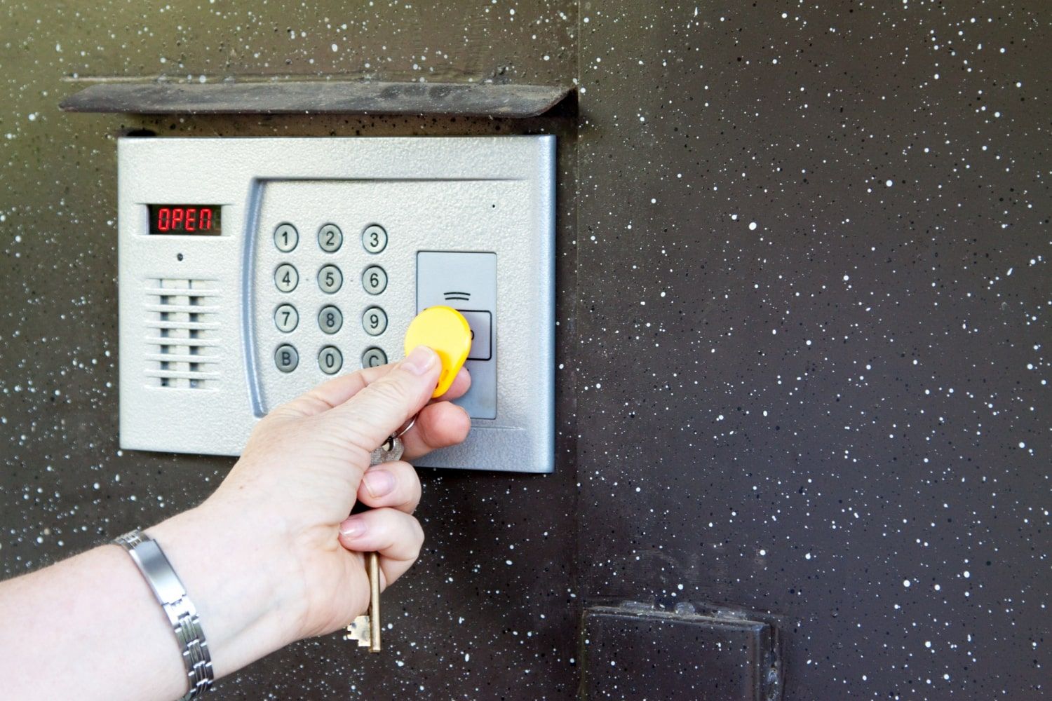 Smart intercom system